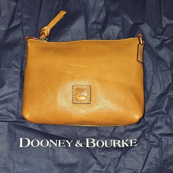 Dooney & Bourke Florentine Rosie Crossbody - Picture 1 of 6